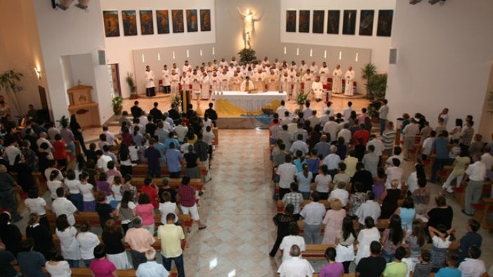 Obred oblačenja i prvog zavjetovanja na Humcu