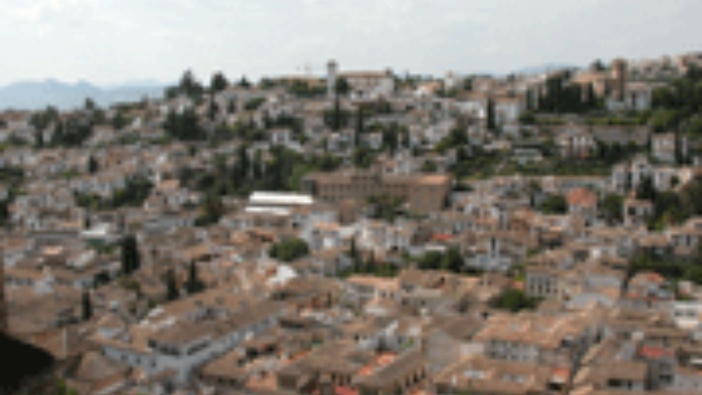 Mnogo lica, dvije strane, identitet i sjaj koji blijedi