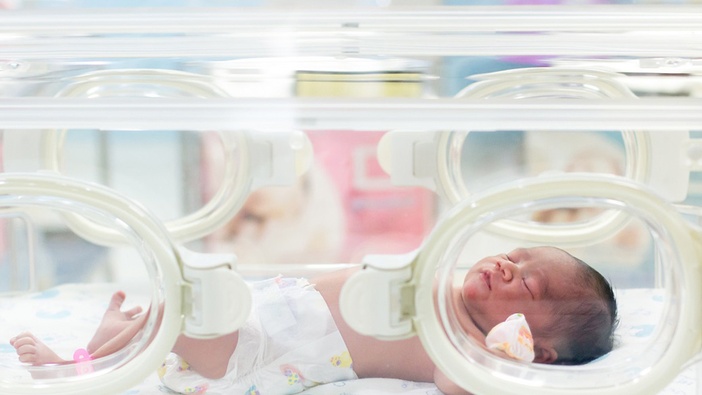 I Bog je noću plakao