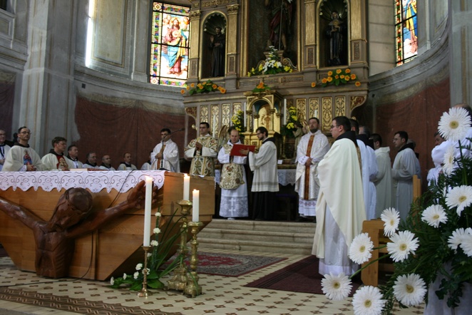 Fra Velimir proslavio svoju mladu misu