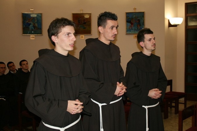 Podjela službi: novi lektori i akoliti