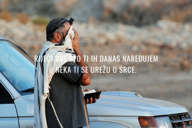 Samo ljubi i vremena ne gubi 